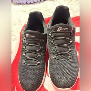 Skechers Black Knit Women's Sneakers